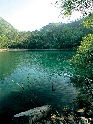 15 enigmatic places to visit in Uttarakhand