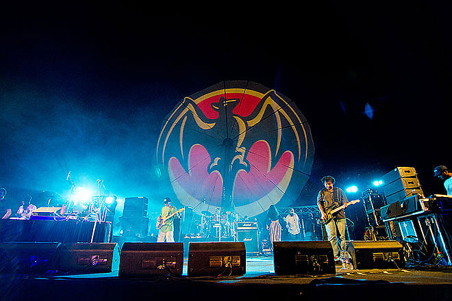 Bacard NH7 Weekender 2015 going full swing