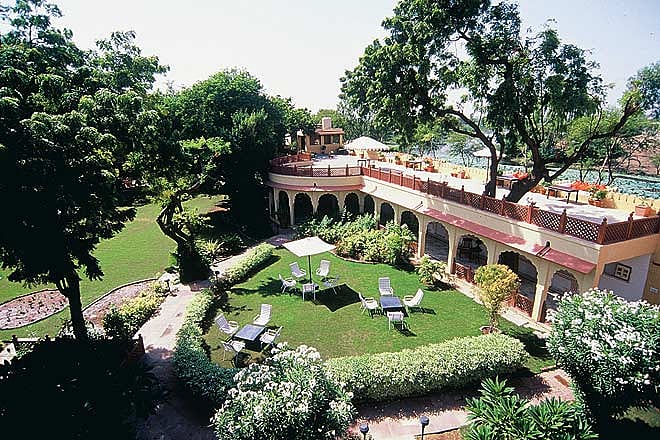 5 cool places to stay when travelling to western India