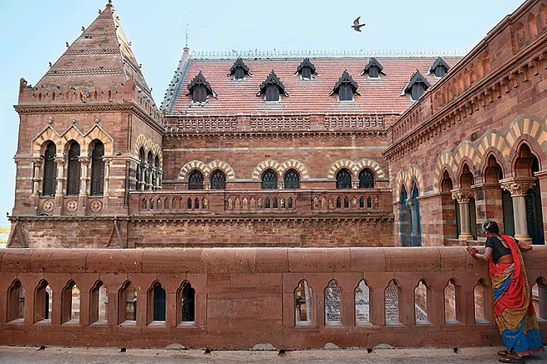 The Darbargadh Palace - null