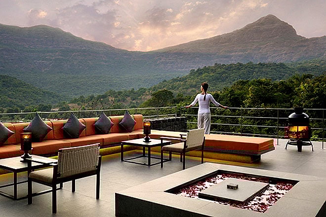 India Best of Holi Hotel Offers