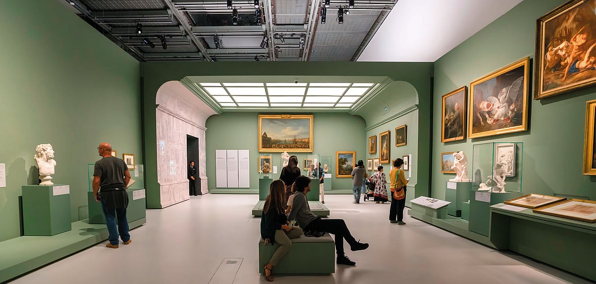 Opened in November 2017, the design of the Louvre Abu Dhabi is a fusion of the modern and traditional