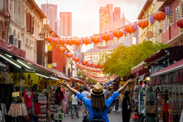 Chinatown in Singapore. Photo credits Shutterstock