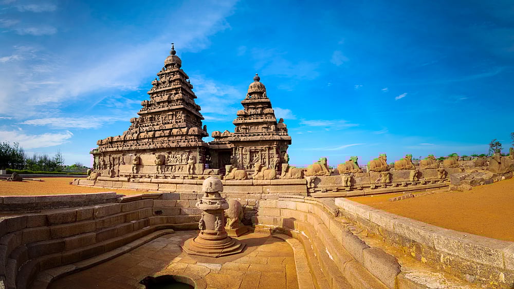 Famous Tamil Nadu landmark, UNESCO world heritage - Shore temple, world heritage site in Mahabalipuram,South India, Tamil Nadu, Mahabalipuram