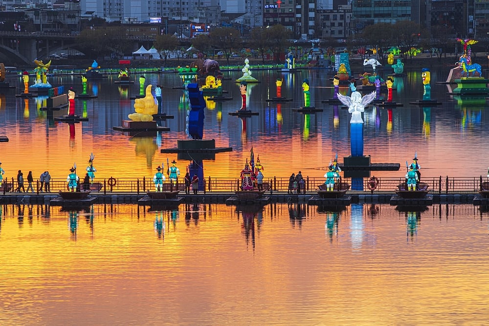 Namgang Yudeung Festival, Jinju-si, Gyeongsangnam-do, South Korea  Credit Stock for you