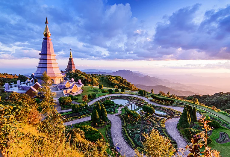 Chiang Mai is famous for its historical sites - null