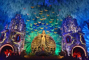 Kolkata Of Pandals and Emotions
