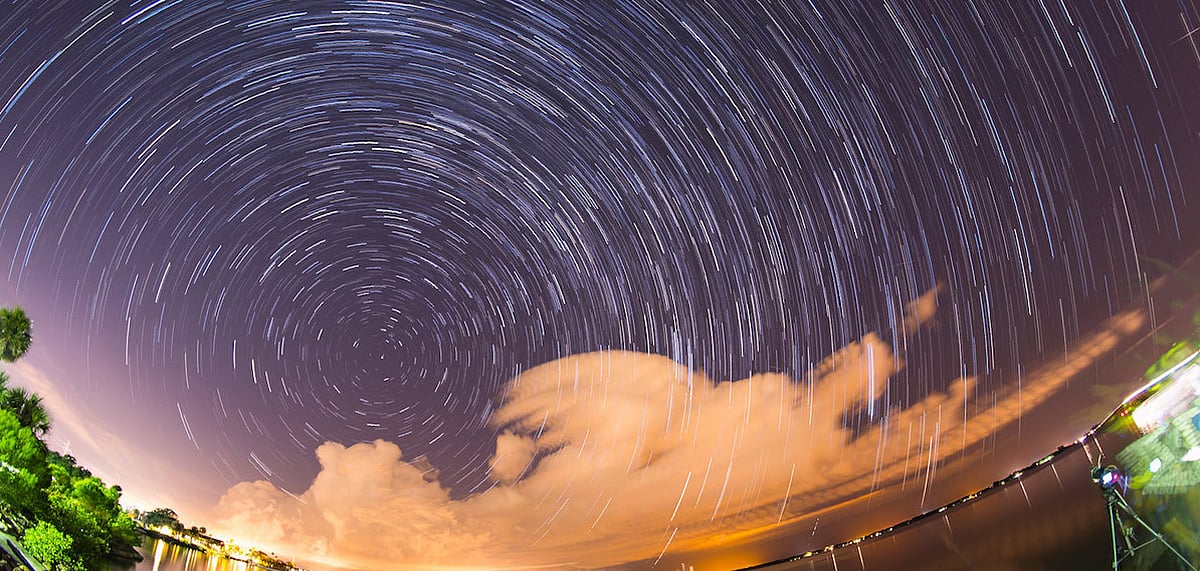 Shining blend of star trails and meteors