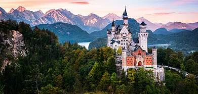 Shutterstock : The Neuschwanstein Castle at the break of dawn