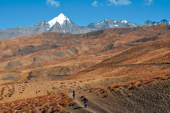 Himachal Pradesh Trekking Along the Spiti River