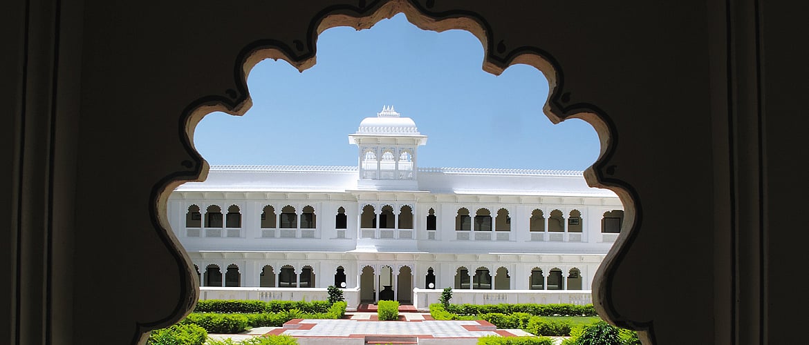 Rajasthan Lake Nahargarh Palace