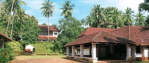 Wikimedia Commons : The 300-year-old heritage building was the former home of powerful feudal lords