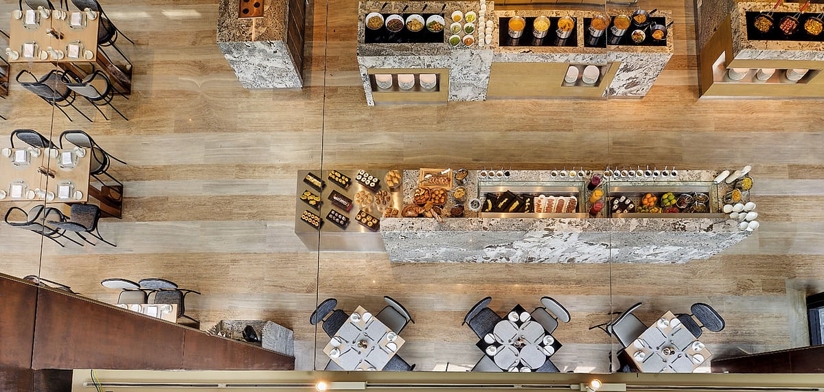 Restaurant The Creek is open 24/7