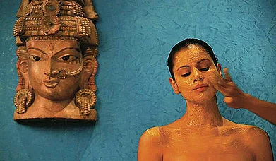 Luxury spa Aura, The Park, New Delhi