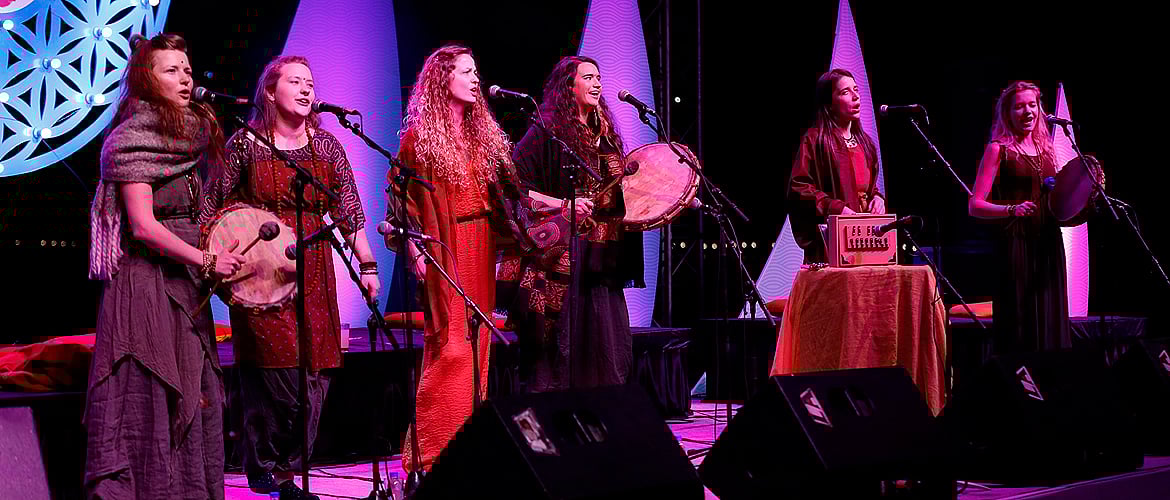 Performance by Laboratorium Piesni (Poland)