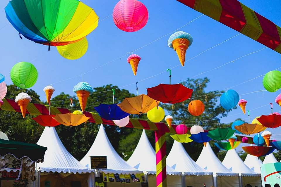 Food, food, everywhere you look