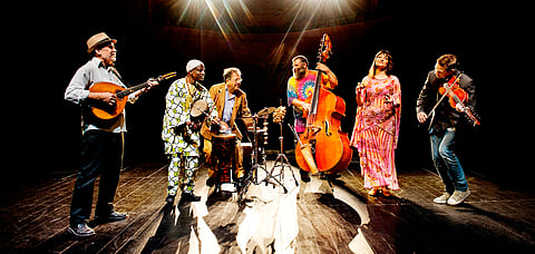 A performance by Ale Moller band