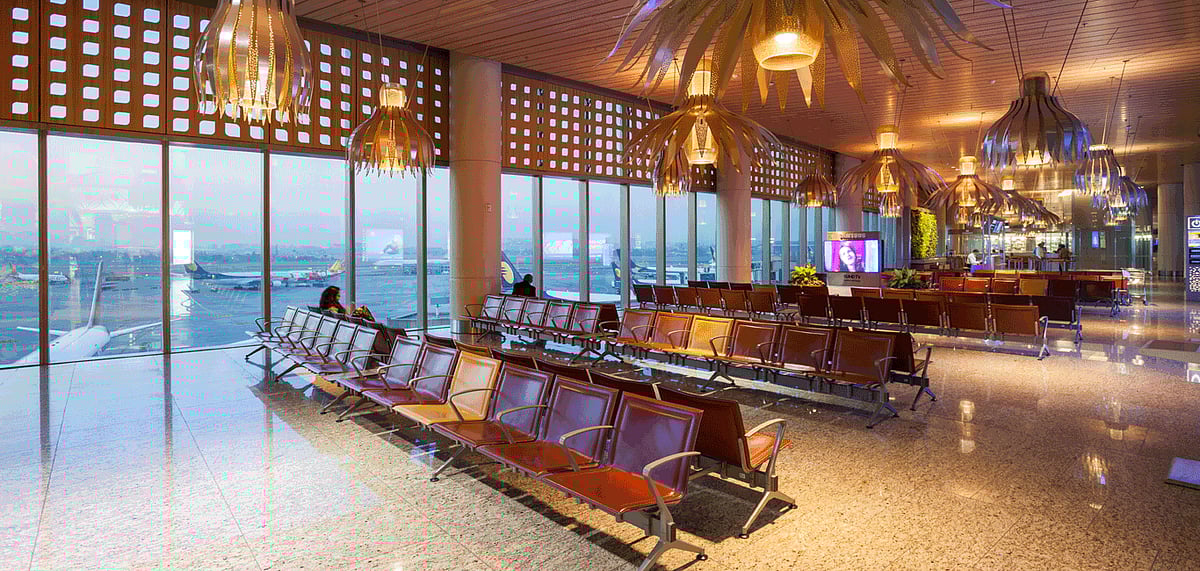 Hot food awaits you at the Mumbai airport