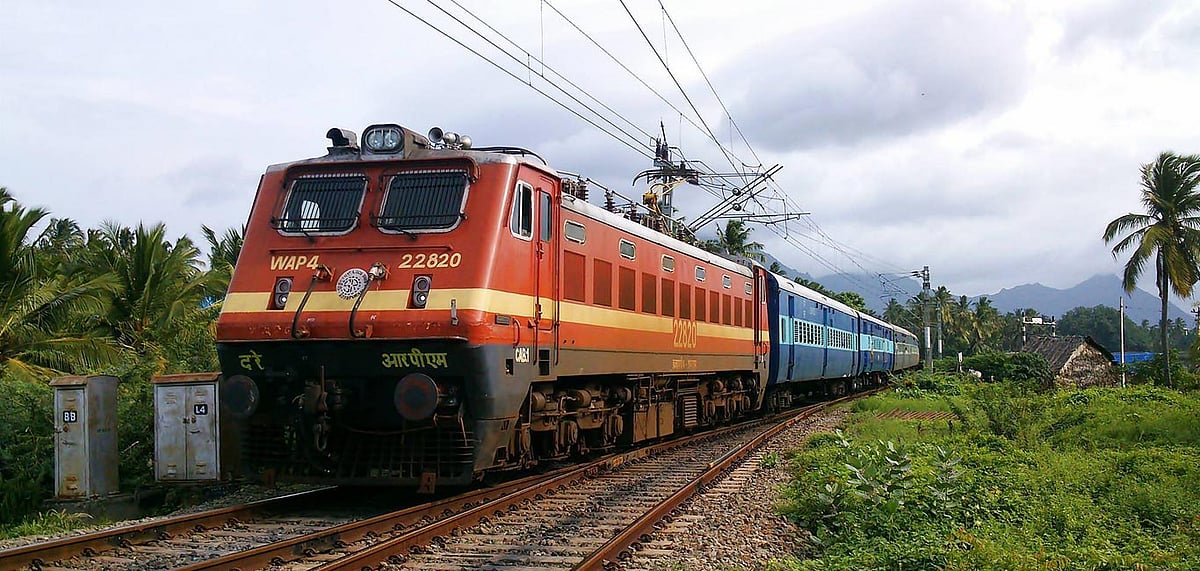 Travel Insurance No Longer Free For Indian Railways Passengers - null