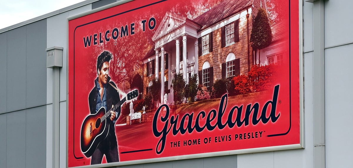  Entrance to the Graceland Tour, Memphis
