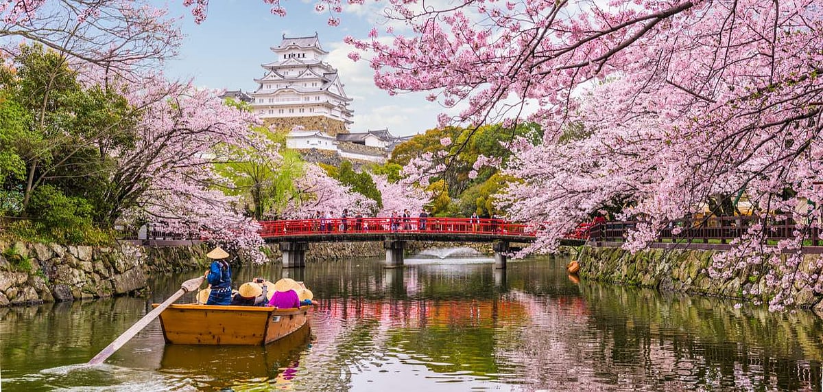 Representative Image Japan and entry of visitors from 111 countries