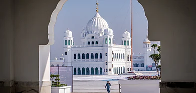 Shutterstock : Kartarpur Sahib Gurudwara in Pakistan is located close to the Indian border town of Gurdaspur