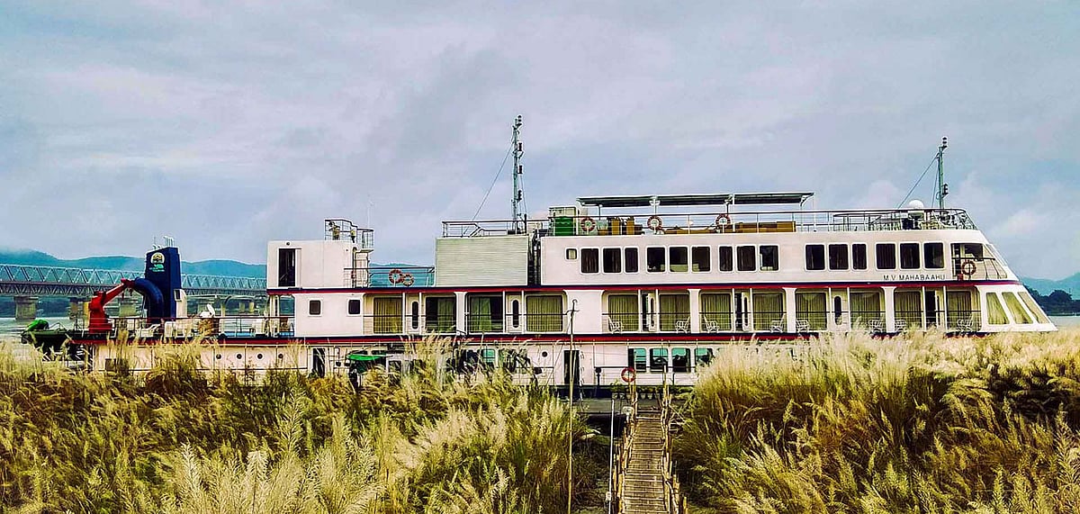The etxerior of the MV Mahabaahu