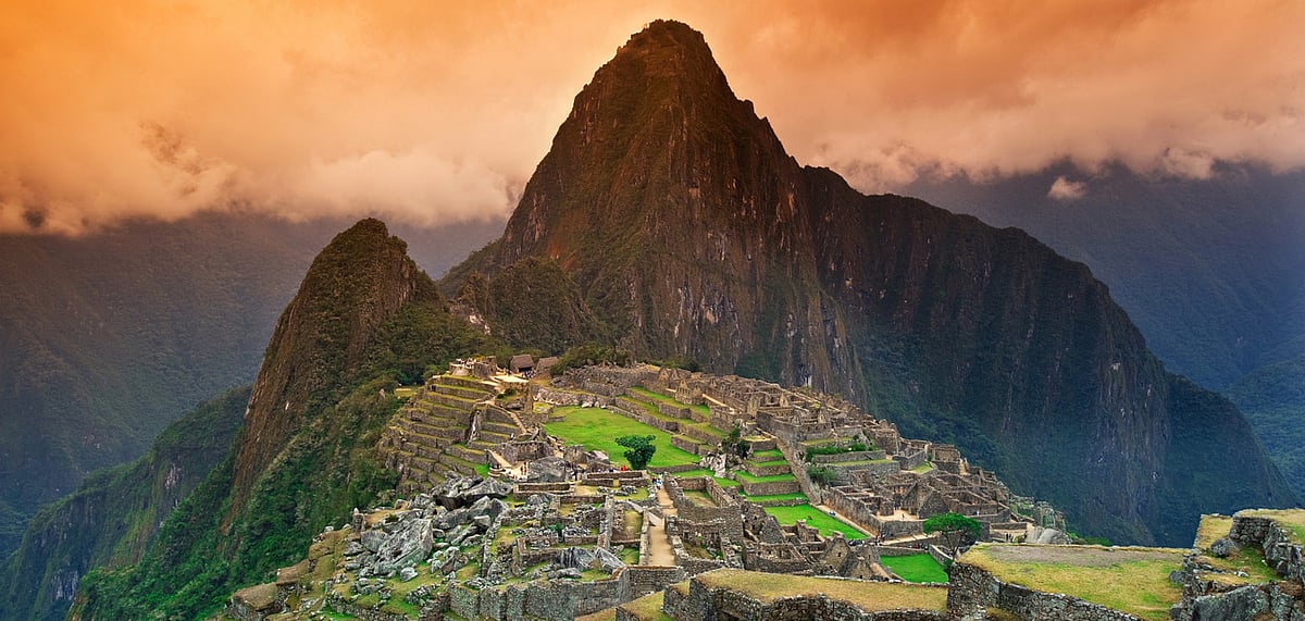 One of the seven wonders of the world and a UNESCO world heritage site, the ruins date back to more than 500 years ago.