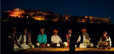 Mehfil-e-Thar desert