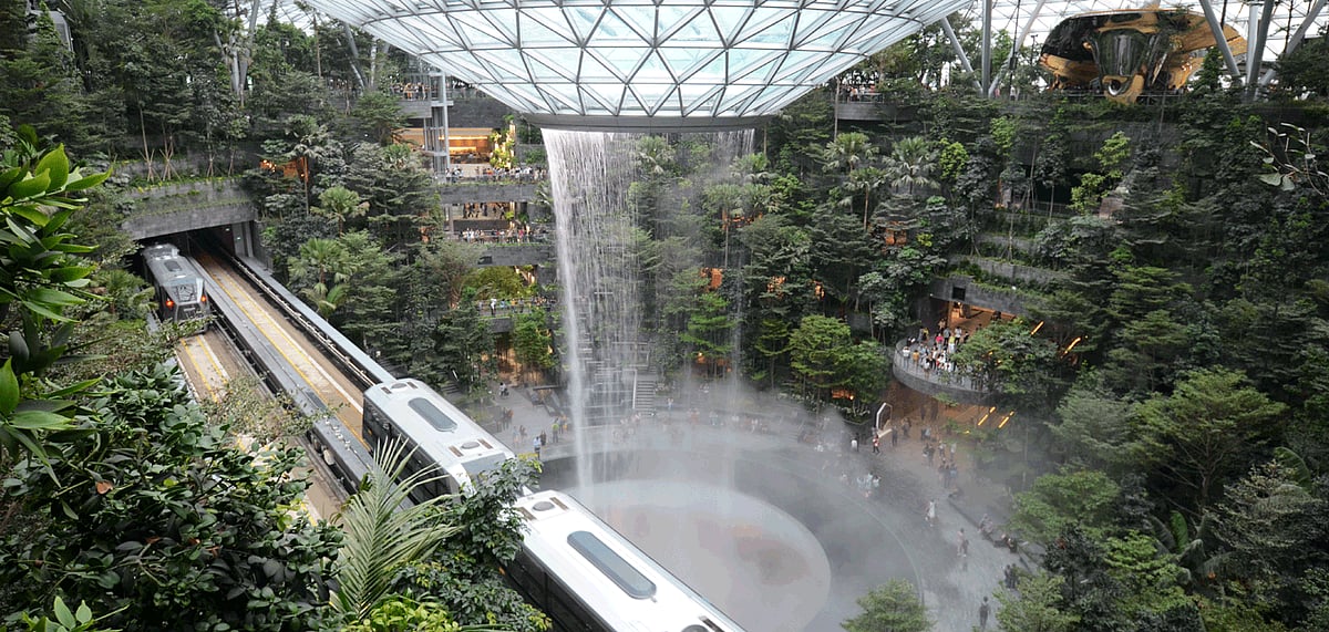 The Rain Vortex, the worlds largest indoor waterfall 