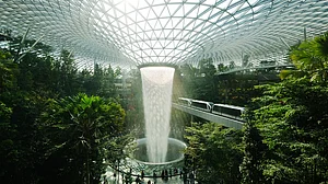 Changi Airport, Singapore Photo Credit Vacaciones Pagodas Blog / Pixabay