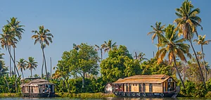Traditional houseboats in Alleppey