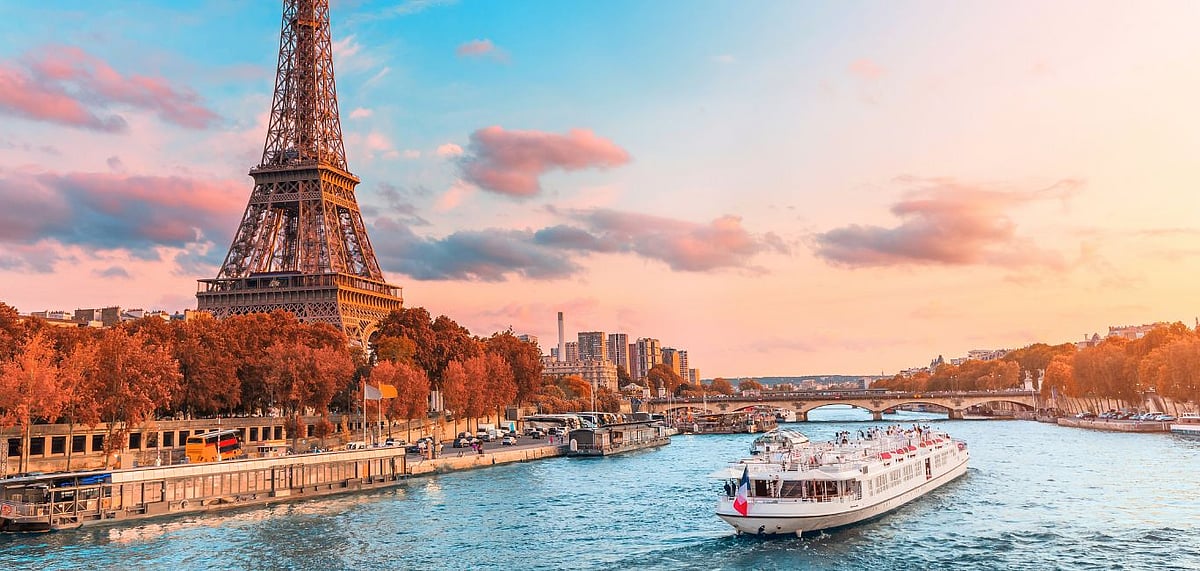 Shutterstock : Paris Plans To Lift Ban On Swimming In River Seine