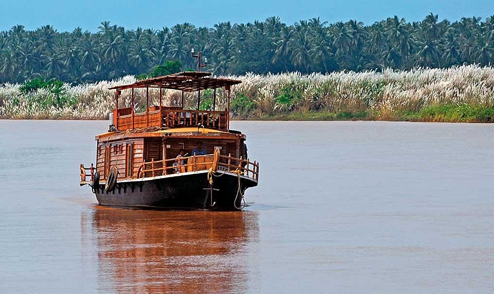 Sailing on the waters of the Godavari