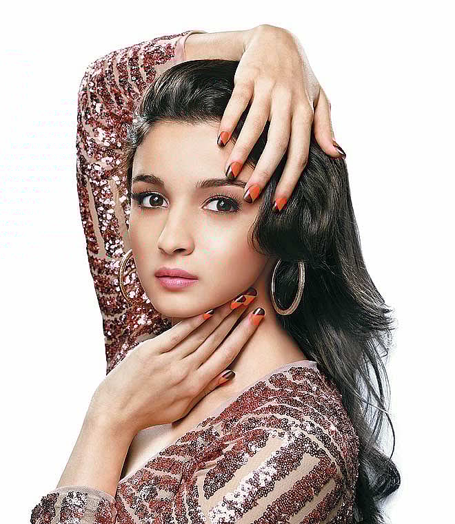Alia Bhatt Grand stay and good food in Kolkata