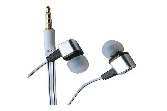 Lightweight metal earphones