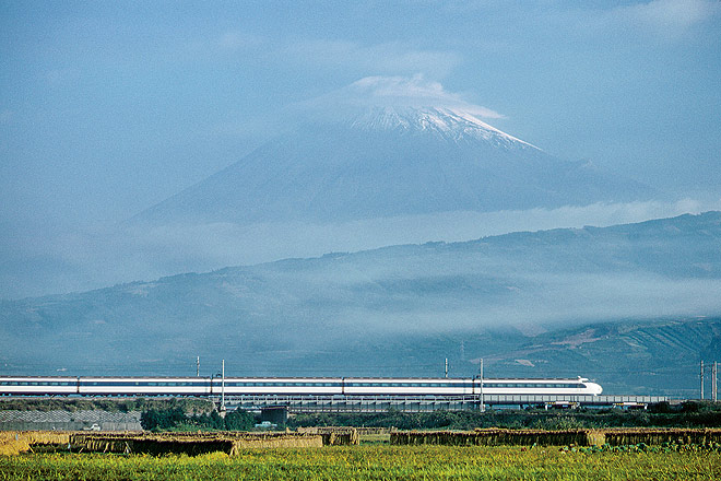 Shinkansen, 1968