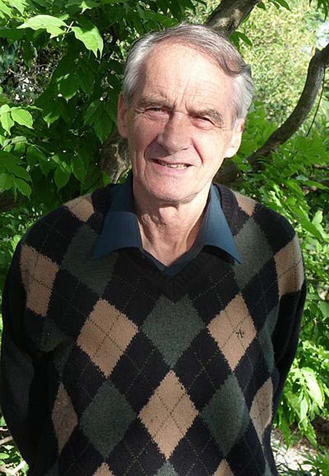 Grumpy traveller Bill Aitken