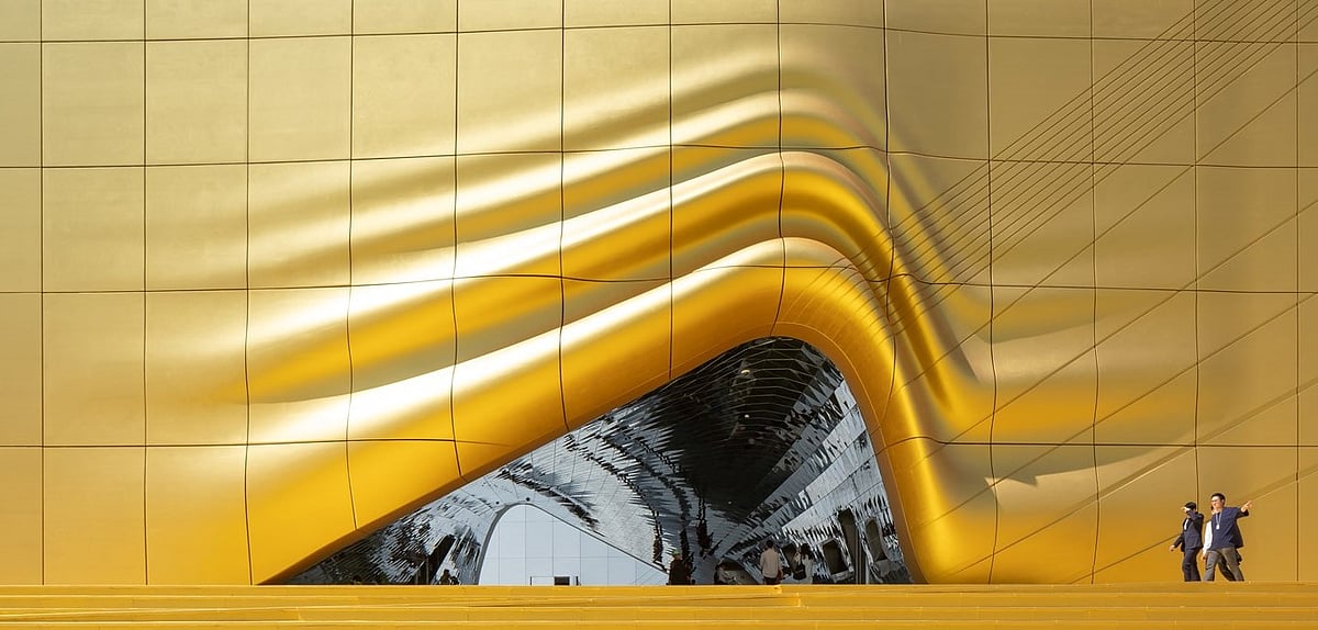 This Club in Seouls Paradise City Looks Like it Drips Gold