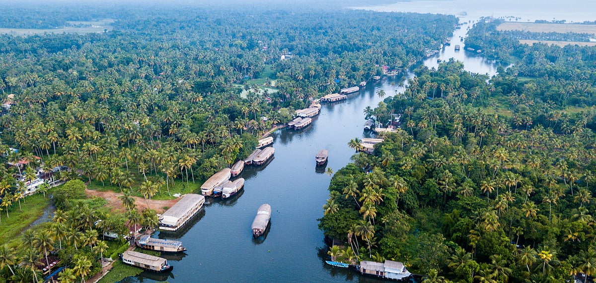 Alappuzha is a naturally scenic and historically rich slice of Kerala