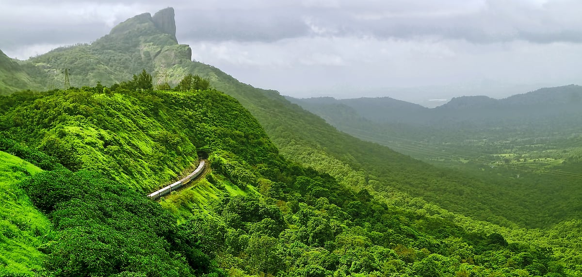 Enjoy the verdant views between Mumbai and Pune from the Vistadome coach of the Deccan Express