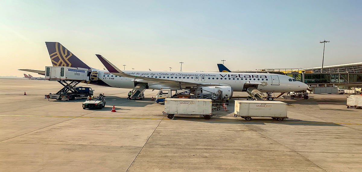 Vistara resumes domestic flights