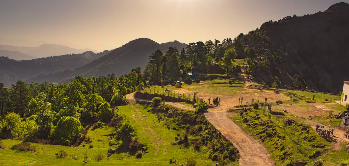 The house is situated close to Gandhi Chowk in Mussoorie