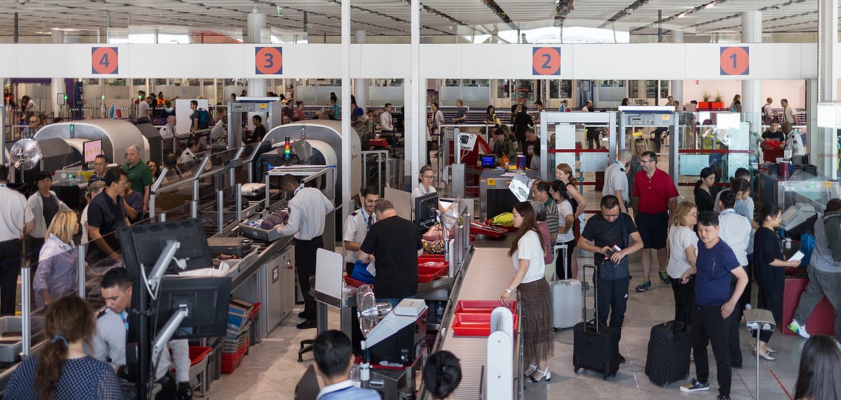 Longer queues can be seen at Roissy-Charles-De-Gaulle 