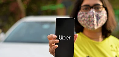 Plan your transit journey and daily commute more efficiently with the Uber app