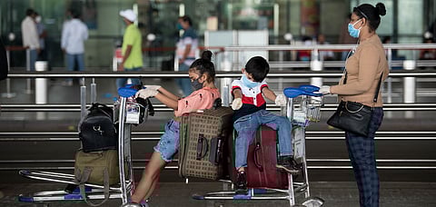 To minimise risk of contracting mpox while travelling, wear a mask