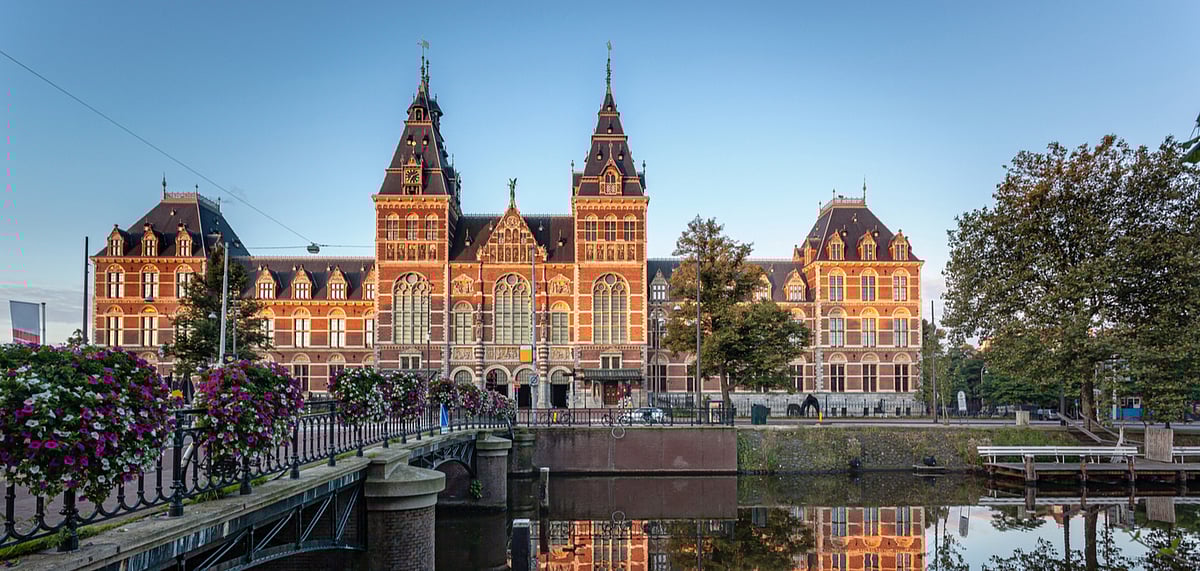 Rijksmuseum in Amsterdam takes its art collection online