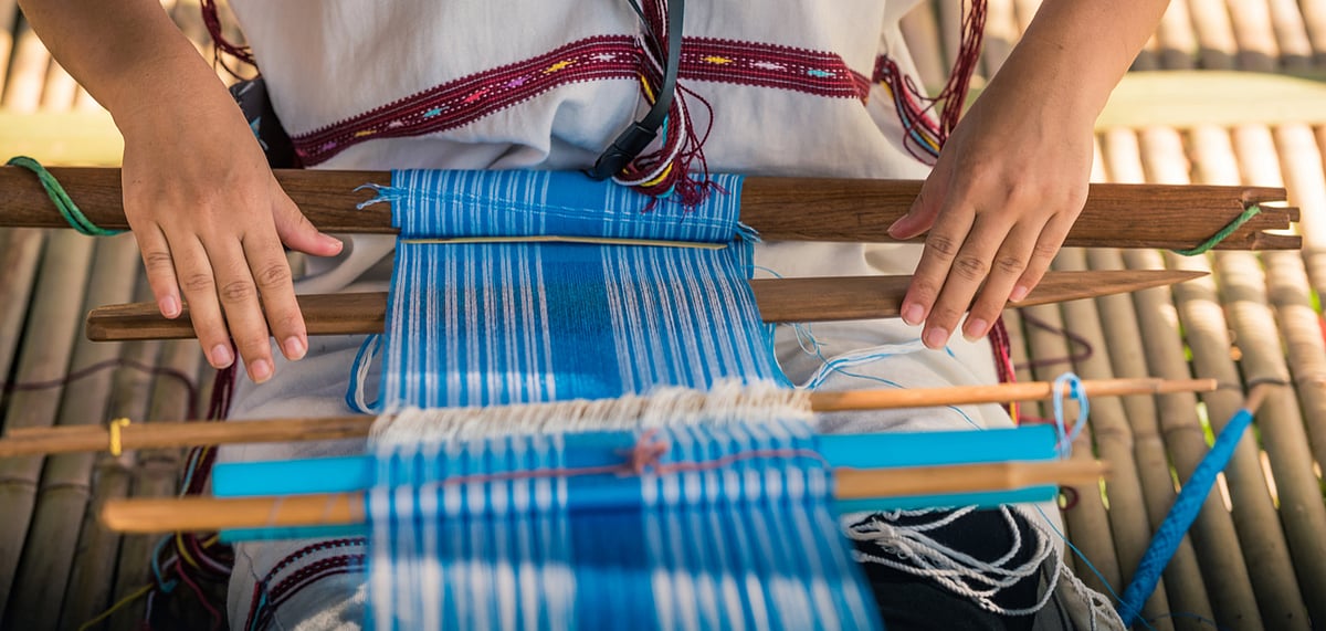 The Hindi word Karkhana refers to the factories where artisans work