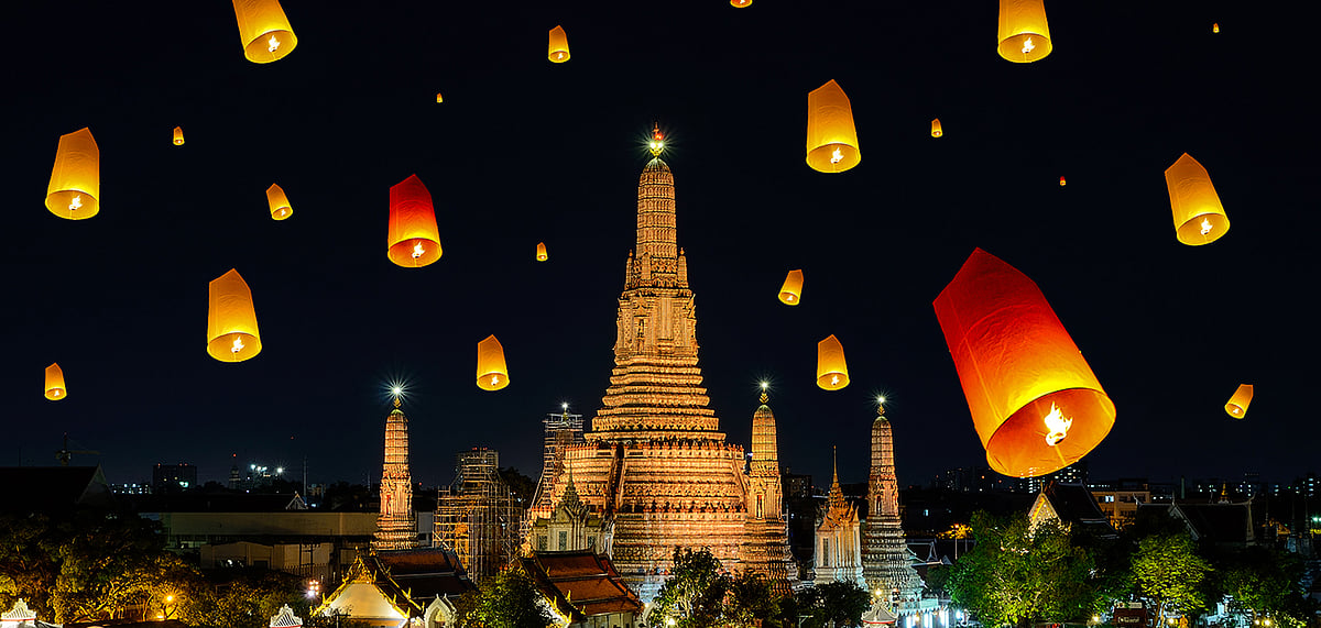 Floating lamps near Wat Arun in Thailand