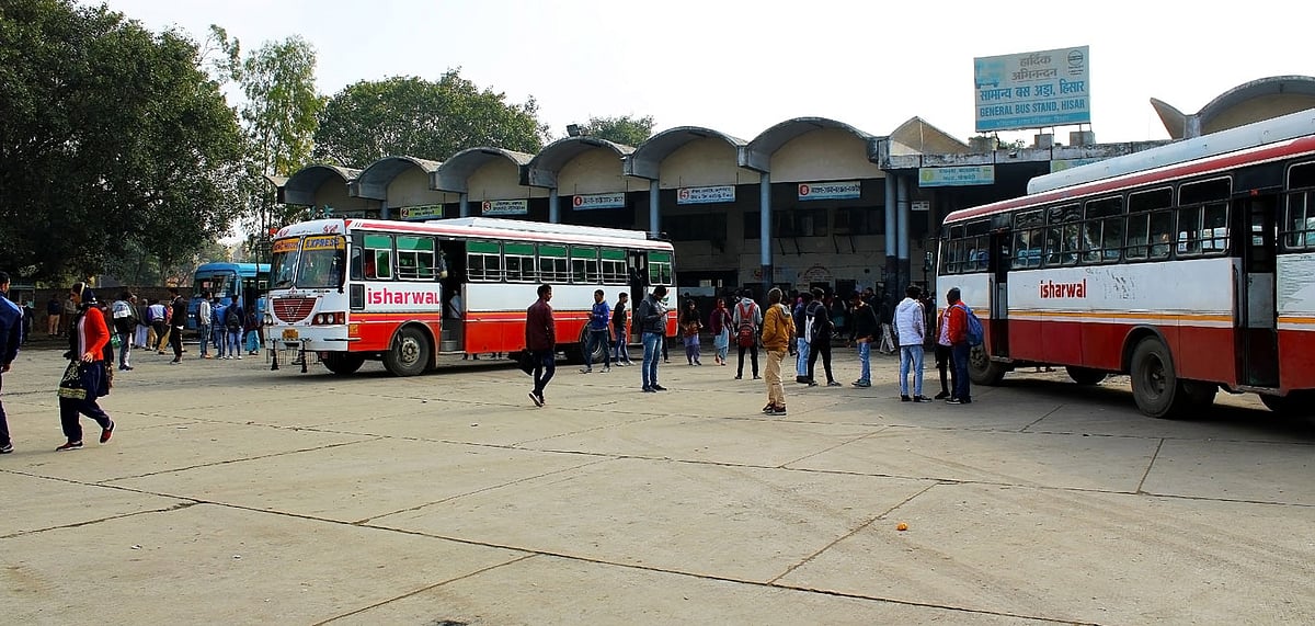 People and goods can move freely within and outside states without any restrictions